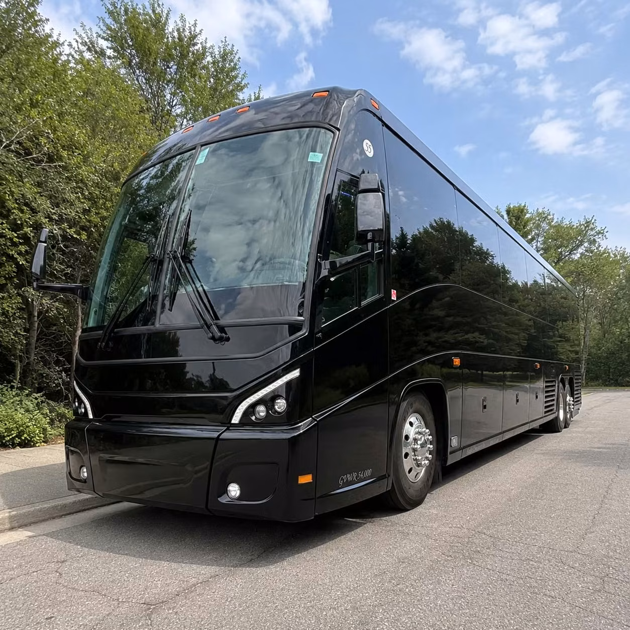 sports team fan charter bus rentals in pueblo